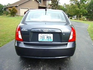 2010 HYUNDAI ACCENT GLS 4-DOOR SEDAN FOR SALE