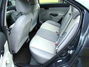 2010 HYUNDAI ACCENT GLS 4-DOOR SEDAN FOR SALE
