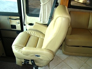 2008 MONACO KNIGHT MOTORHOME MODEL 38PDQ FOR SALE