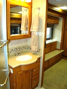 2008 MONACO KNIGHT MOTORHOME MODEL 38PDQ FOR SALE