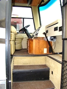 2008 MONACO KNIGHT MOTORHOME MODEL 38PDQ FOR SALE