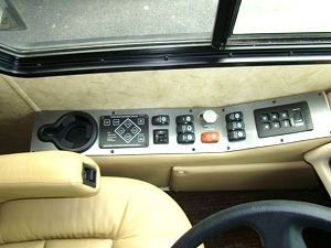 2008 MONACO KNIGHT MOTORHOME MODEL 38PDQ FOR SALE