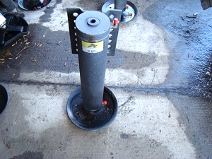 Used Power Gear Leveling Jack p/n 501096 For Sale 