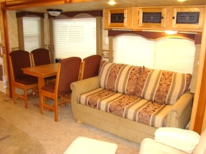 2009 SUNDANCE FIFTHWHEEL MODEL 3300SK BY HEARTLAND FOR SALE