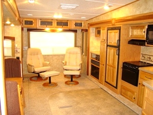 2009 SUNDANCE FIFTHWHEEL MODEL 3300SK BY HEARTLAND FOR SALE