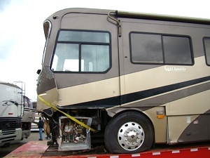 MONACO DYNASTY PARTS FOR SALE  - 2003 USED SALVAGE MOTORHOME PARTS